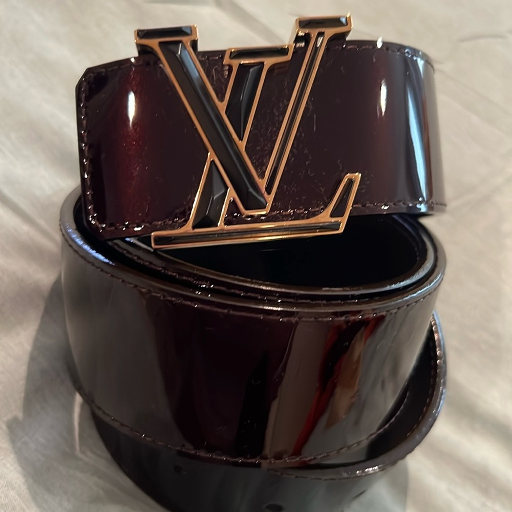 Louis Vuitton belt